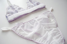 Load image into Gallery viewer, Wisteria Embroidered Set