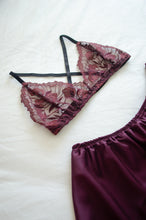 Load image into Gallery viewer, Blackberry Lace Bra
