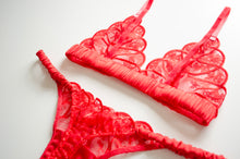 Load image into Gallery viewer, Scarlet Lace And Satin Set