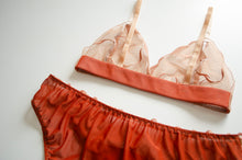 Load image into Gallery viewer, Amber Lace Bra