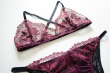 Load image into Gallery viewer, Blackberry Lace Bra