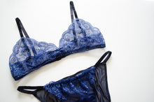 Load image into Gallery viewer, Mist Lace Set