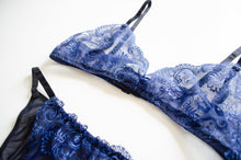 Load image into Gallery viewer, Mist Lace Bra