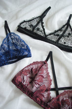 Load image into Gallery viewer, Blackberry Lace Bra