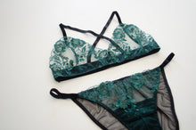 Load image into Gallery viewer, Fir Lace Set
