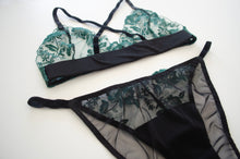 Load image into Gallery viewer, Fir Lace Set