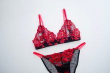 Load image into Gallery viewer, Crimson Lace Bra