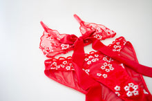 Load image into Gallery viewer, Rouge Floral Lace Set