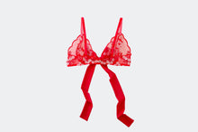 Load image into Gallery viewer, Rouge Floral Lace Set