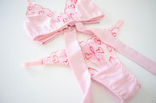 Load image into Gallery viewer, Sweetheart Satin Heart Set
