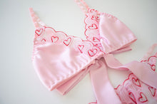 Load image into Gallery viewer, Sweetheart Satin Heart Set