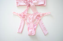 Load image into Gallery viewer, Sweetheart Satin Heart Set