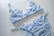 Load image into Gallery viewer, Bluebell Embroidered Lace Set