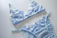 Load image into Gallery viewer, Bluebell Embroidered Lace Bra