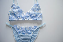 Load image into Gallery viewer, Bluebell Embroidered Lace Set