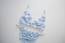 Load image into Gallery viewer, Bluebell Embroidered Lace Set
