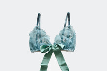 Load image into Gallery viewer, Ocean Eyelash Lace Set