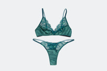 Load image into Gallery viewer, Forest Satin Lace Set