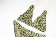 Load image into Gallery viewer, Clover Zebra Print Jersey Set