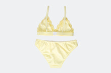 Load image into Gallery viewer, Daisy Cotton Lace Set