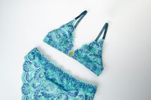 Load image into Gallery viewer, Alyssa Stretch Lace Set