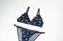 Load image into Gallery viewer, Iris Floral Jersey Set