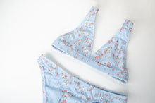 Load image into Gallery viewer, Petal Jersey Set