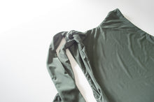 Load image into Gallery viewer, Tie Shoulder Crop