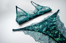 Load image into Gallery viewer, Pixie Green Metallic Lace Set