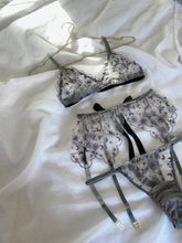 Load image into Gallery viewer, Starlight Embroidered Set