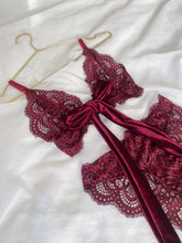 Load image into Gallery viewer, Ruby Tie Front Set