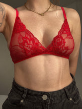 Load image into Gallery viewer, Cranberry Lace Set