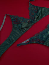 Load image into Gallery viewer, Forest Satin Lace Bra