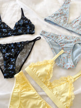 Load image into Gallery viewer, Daisy Cotton Lace Set