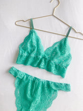 Load image into Gallery viewer, Azure Lace Bra