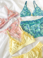 Load image into Gallery viewer, Alyssa Stretch Lace Set