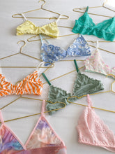 Load image into Gallery viewer, Pistachio Jersey Bra