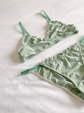 Load image into Gallery viewer, Pistachio Jersey Set