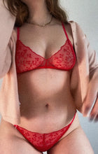 Load image into Gallery viewer, Rose Lace Set