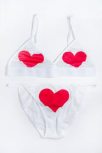Load image into Gallery viewer, Heart applique bra