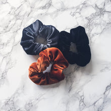 Load image into Gallery viewer, ELB Luxe Scrunchie