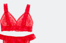 Load image into Gallery viewer, Merry Lace Bralet