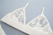 Load image into Gallery viewer, Snowdrop Set