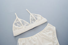 Load image into Gallery viewer, Snowdrop Set