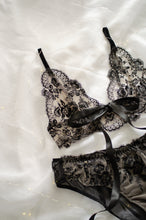 Load image into Gallery viewer, Luna Lace Bralet