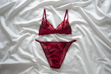 Load image into Gallery viewer, Cherry Embroidered Heart Set