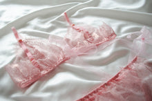 Load image into Gallery viewer, Pretty in Pink Lace Set