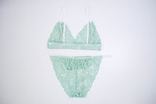 Load image into Gallery viewer, Amelia - Mint Lace Set