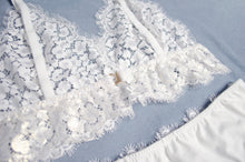 Load image into Gallery viewer, North Star Eyelash Lace Set