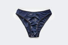 Load image into Gallery viewer, Nightshade Set